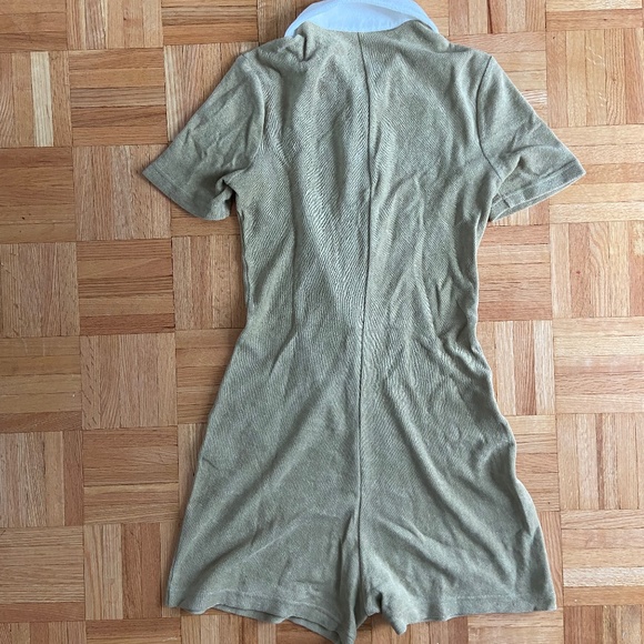 Peachy Den Romper - Picture 3 of 3